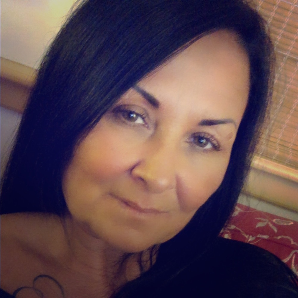 Meet your Posher, Joan